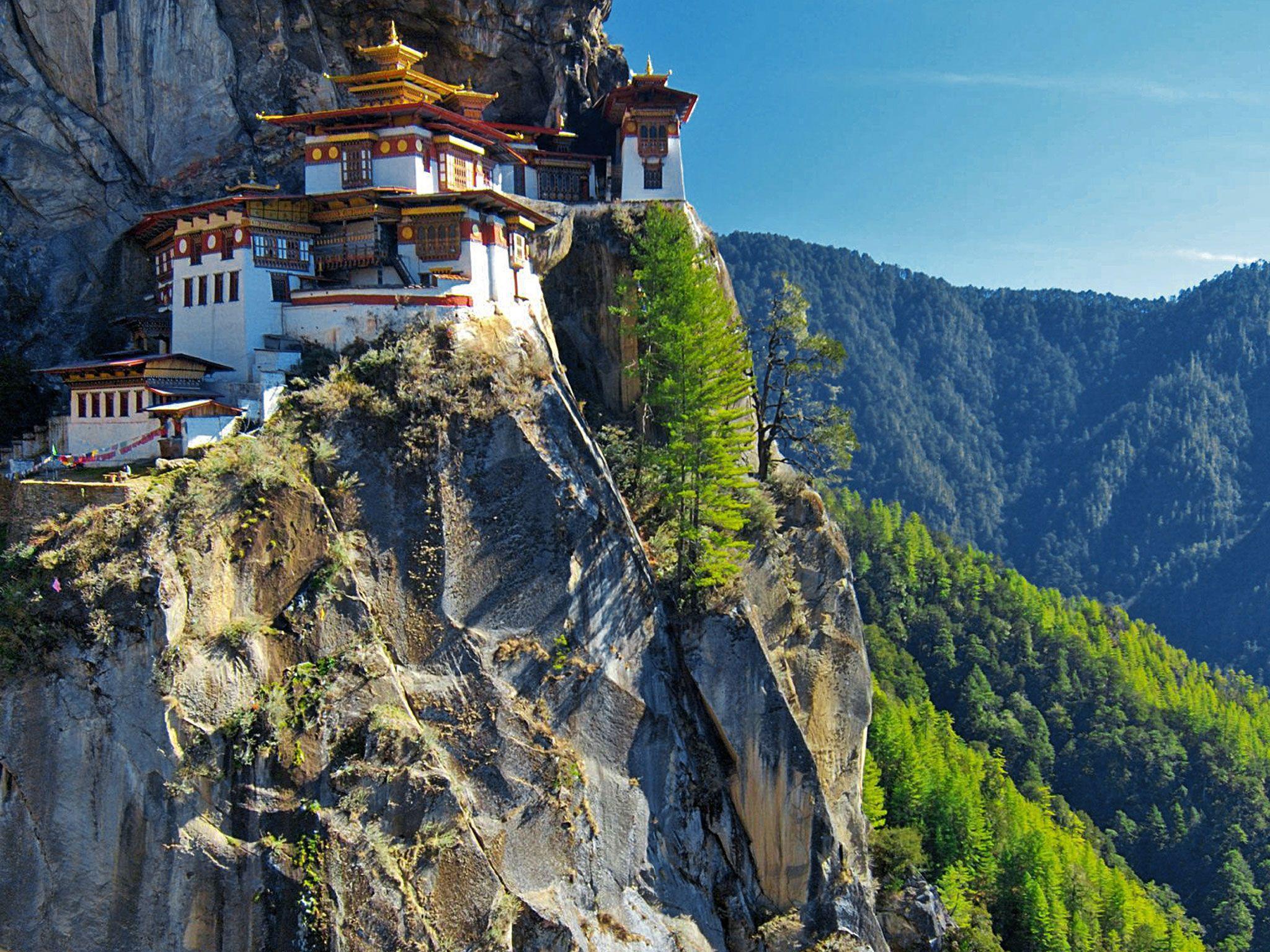 BHUTAN TOUR PACKAGE  “Happiness is a place”  05 Nights / 06 Days | 02 Nights Thimphu + 01 Night Punakha + 02 Nights Paro